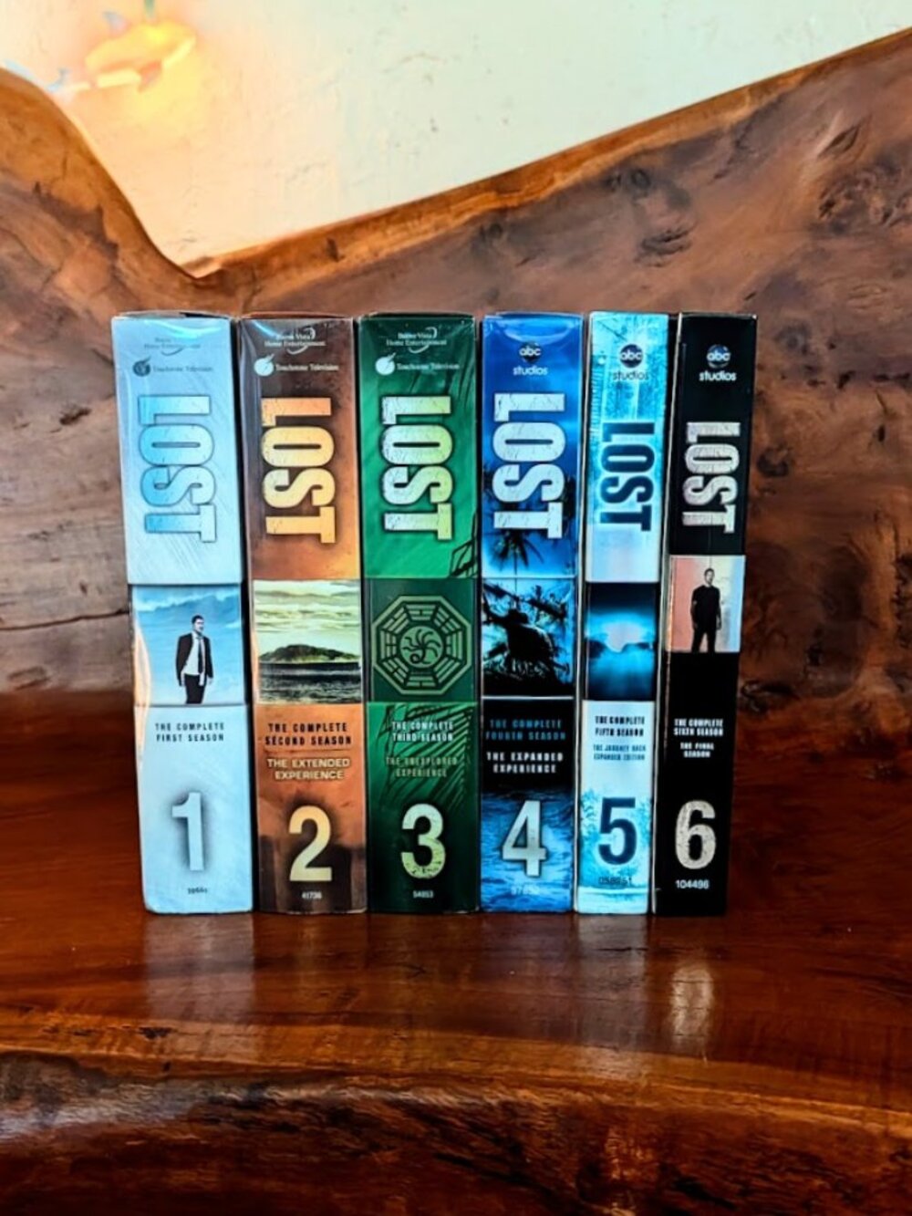 Lost The Complete Series DVD Set - 6 Seasons - Excellent Condition